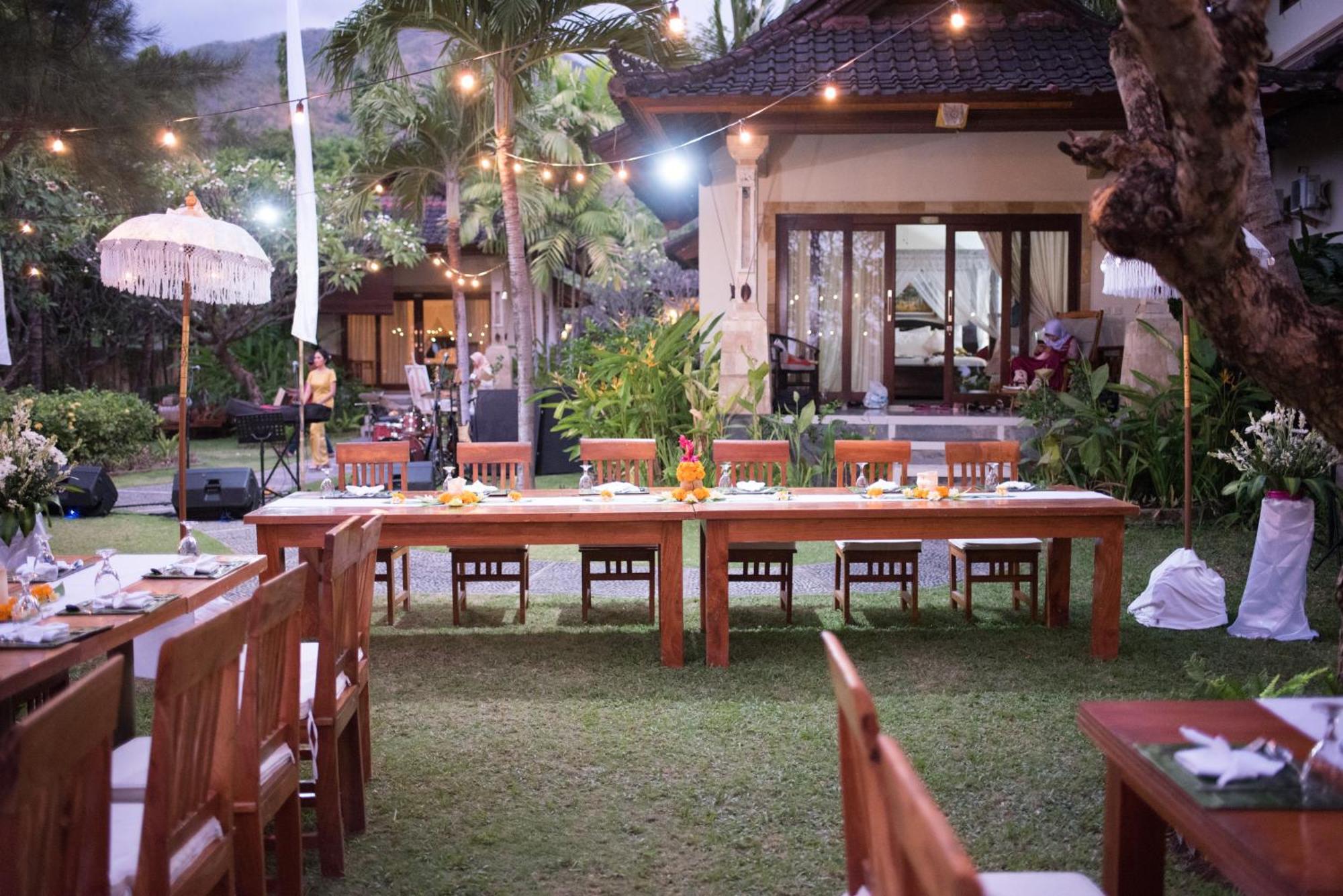 Arya Amed Beach Resort And Dive Center Екстериор снимка