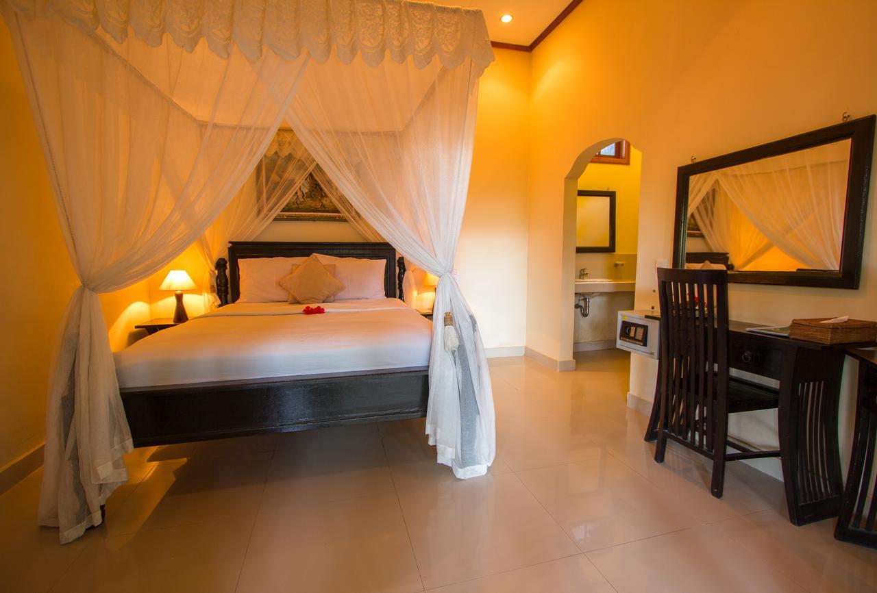 Arya Amed Beach Resort And Dive Center Екстериор снимка