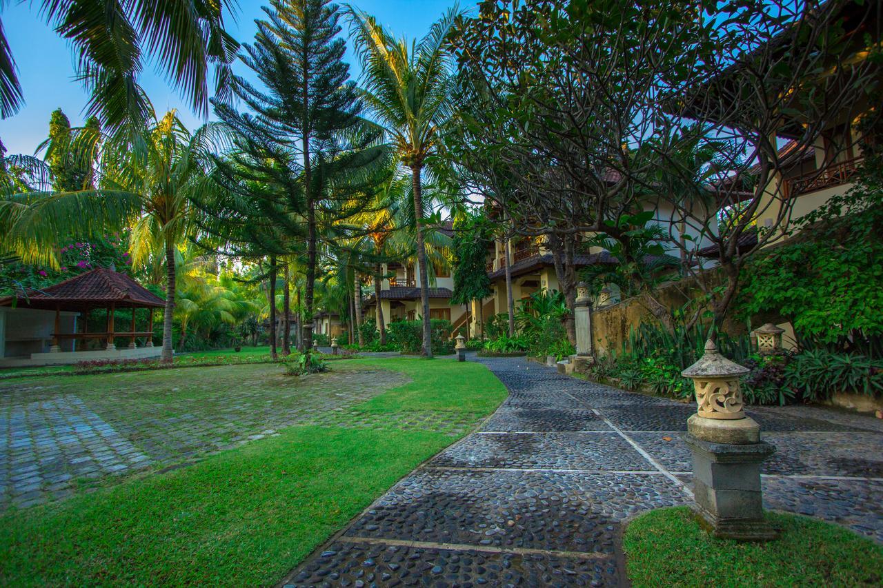 Arya Amed Beach Resort And Dive Center Екстериор снимка